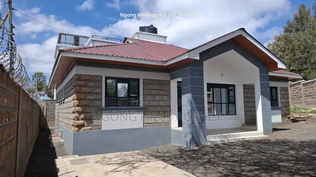 3 Bedroom Bungalow for Sale in Matasia - 1