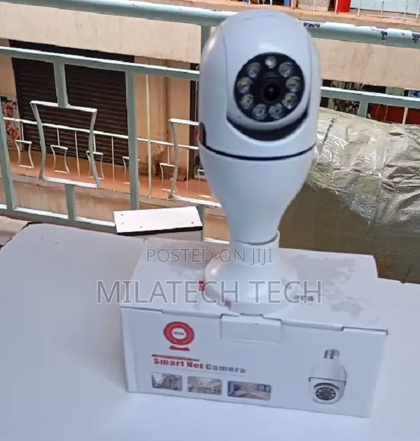 Kamera ya Usalama ya Bulb ya WiFi ya 1080P PTZ - 1