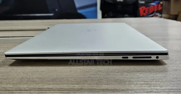 Laptopi Dell XPS 15 9500 - Core i7, 16GB RAM, 512GB SSD - 1