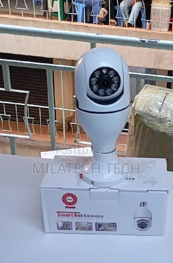 Smart WiFi Bulb PTZ Camera - 1