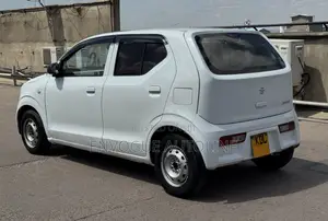 2015 Suzuki Alto White