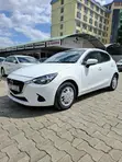 Mazda Demio 2019 White - 2