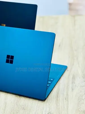 Microsoft Surface Laptop 4 16GB Intel Core i5 256GB SSD