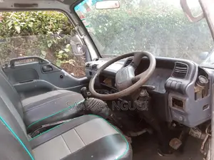 Isuzu NKR Mini Truck - Used