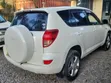Toyota RAV4 2008 White - 4