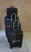 4-in-1 Luxurious Unbreakable Suitcase Set - 1