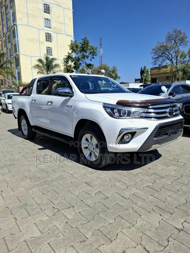2019 Toyota Hilux Double Cab 2.4D Automatic - 1
