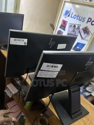 HP 24" Edge-to-Edge Monitor