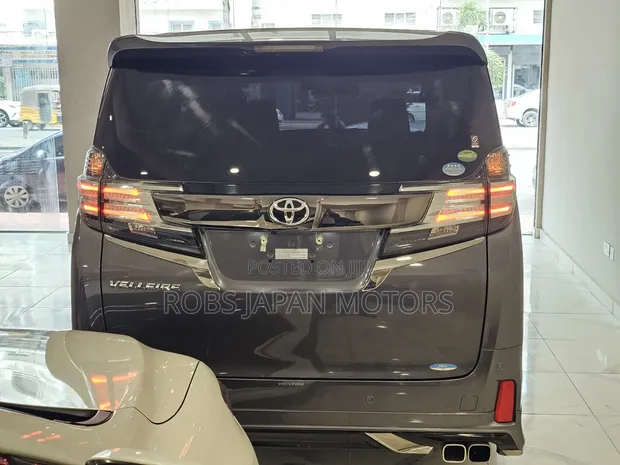 Toyota Vellfire 2.5 Z G Edition 2018 - 1