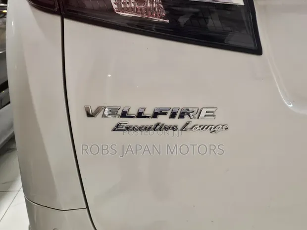 Toyota Vellfire Executive Lounge 3.5 V6 2018 Pearl - 1