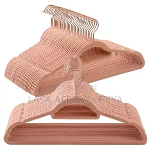 60 Velvet Hangers with Rose Gold Hook