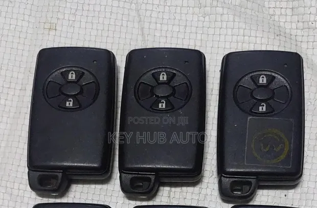 Key Hub Auto: Car Key Programming & Duplication - 1