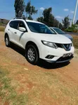 Nissan X-Trail 2.0 Petrol AWD 2014 White - 2
