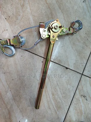 Heavy-Duty Manual Ratchet Wire-Rope Puller (2 Tonne)