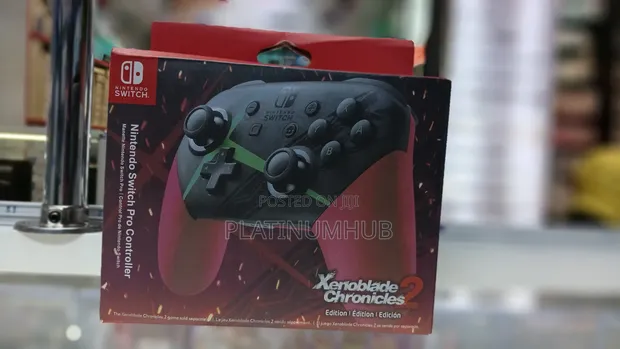Nintendo Switch Pro Controller - Xenoblade Chronicles Edition - 1