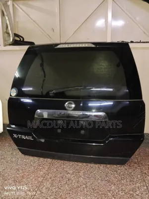 Nissan X-Trail NT31 Tailgate / Boot