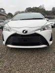 Toyota Vitz 1.0 FWD 5dr 2019 White - 2