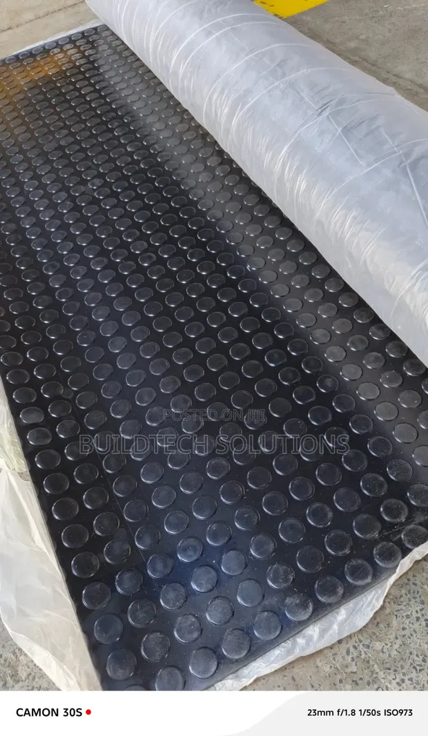 Round Studded Rubber Mat 4mm - 1