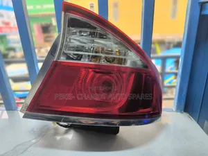 Taillights za Subaru Legacy Sedan Zilizotumika (2007-2008)
