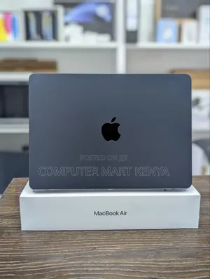 Apple MacBook Pro 16GB M5 256GB SSD