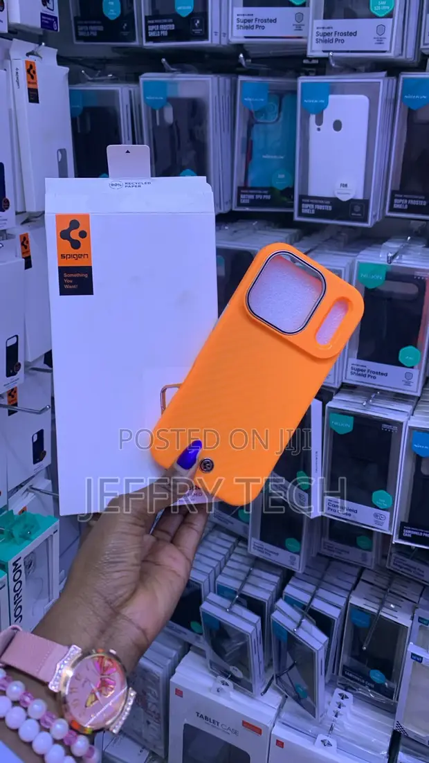 Carbon Fiber Case for iPhone 17 Pro Max - 1