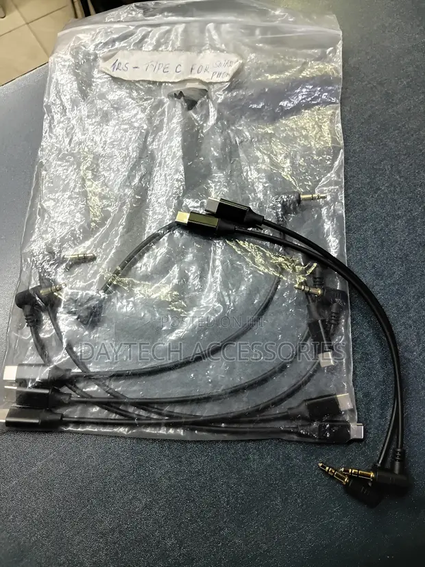 Kebo ya Sauti ya USB-C hadi 3.5mm yenye Kiunganishi cha Pembe-Kulia - 1