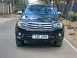 Toyota Hilux Double Cabin 2018 Nyeusi - 1