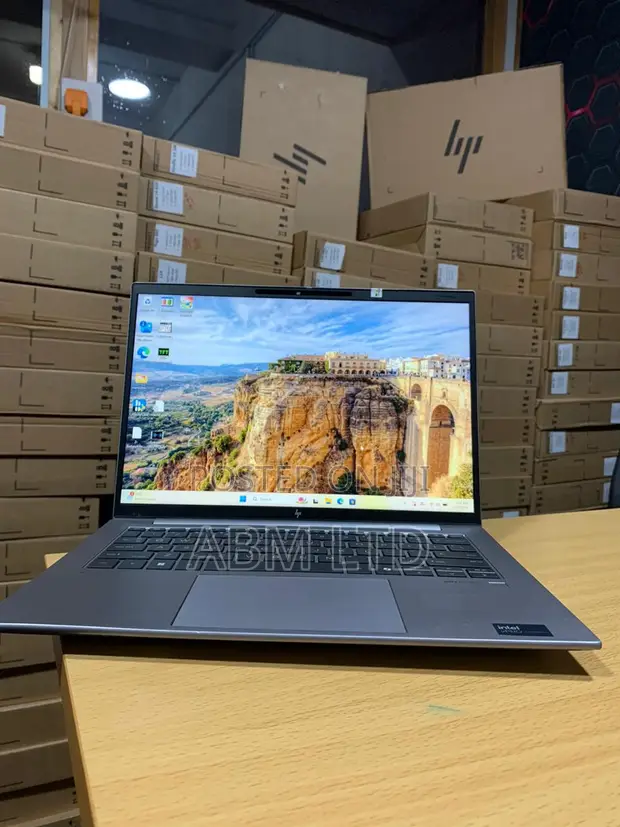 Laptop HP ZBook Firefly 14 G10 - 1