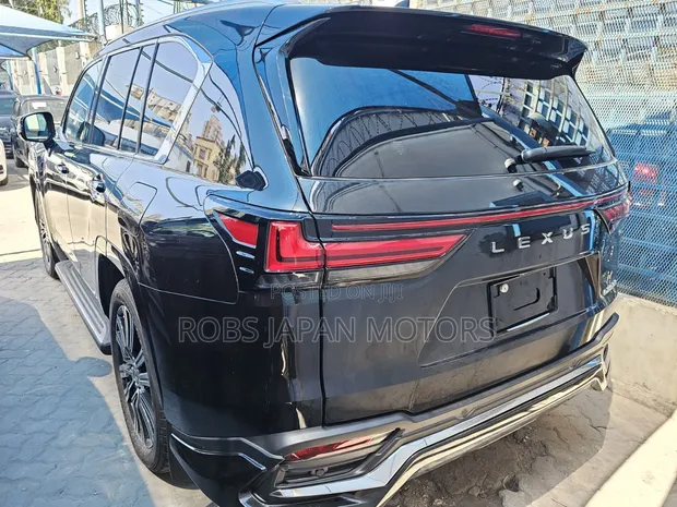 Lexus LX 600 2023 Black - 1