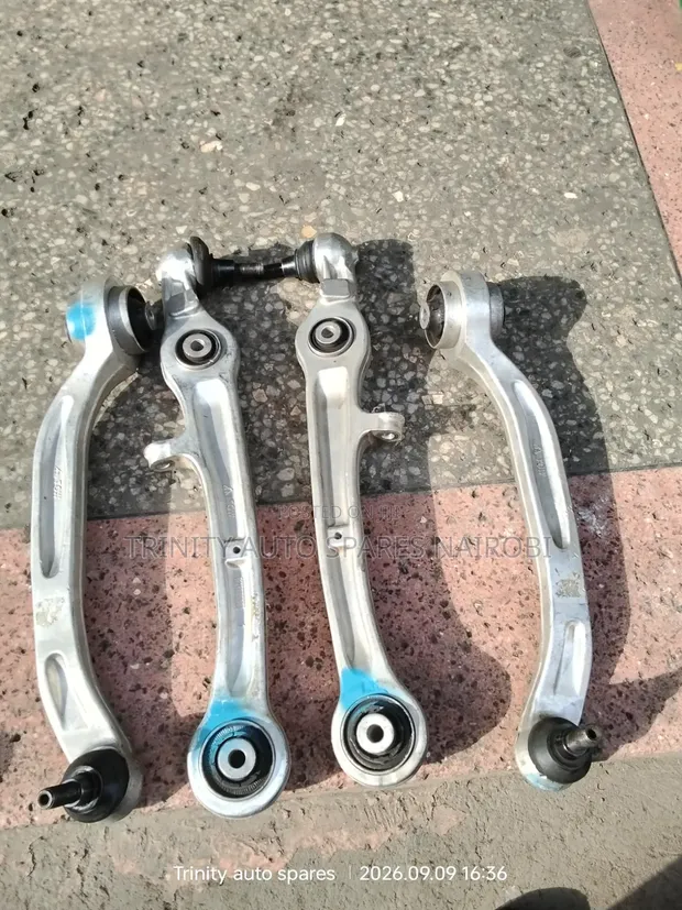 Original Audi A3/A4 Lower Arms Set (Used) - 1