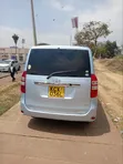 Toyota Noah 2.0 158hp FWD (8 Seater) 2012 Blue - 5