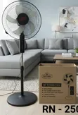 Rashnik Standing Fan yenye Remote Control - 2