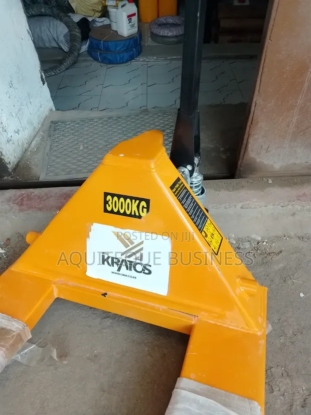 Hand Pallet Truck 3 Ton - 1