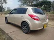Nissan Tiida 1.5L 16V 2010 Dhahabu - 3