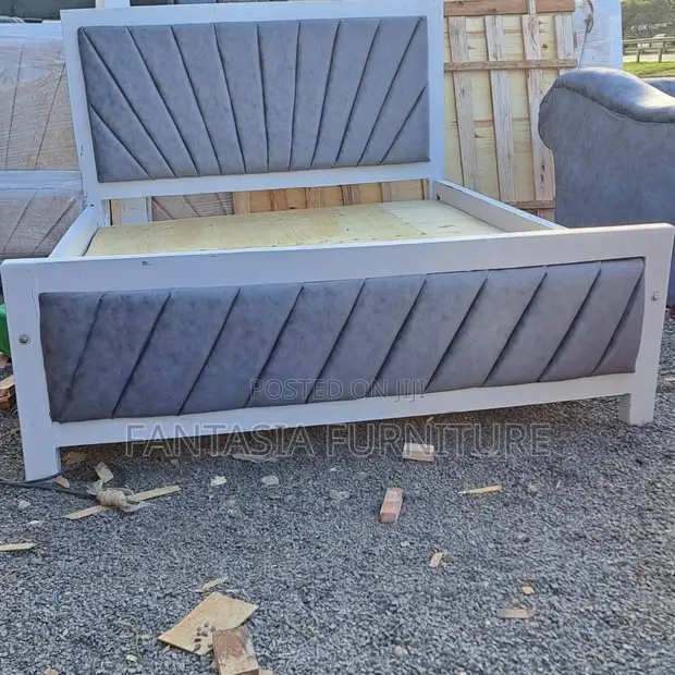 5x6 Sunburst Grey Mocket Bed - 1