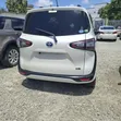 Toyota Sienta 1.5 Hybrid FWD (6-seater) 2017 White - 2
