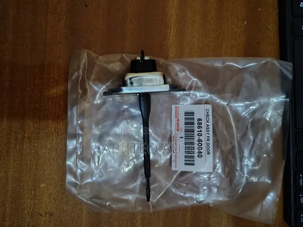Toyota Land Cruiser 79 Series Genuine Door Stopper - 1
