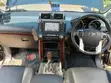Toyota Land Cruiser Prado 2017 Nyeusi - 5