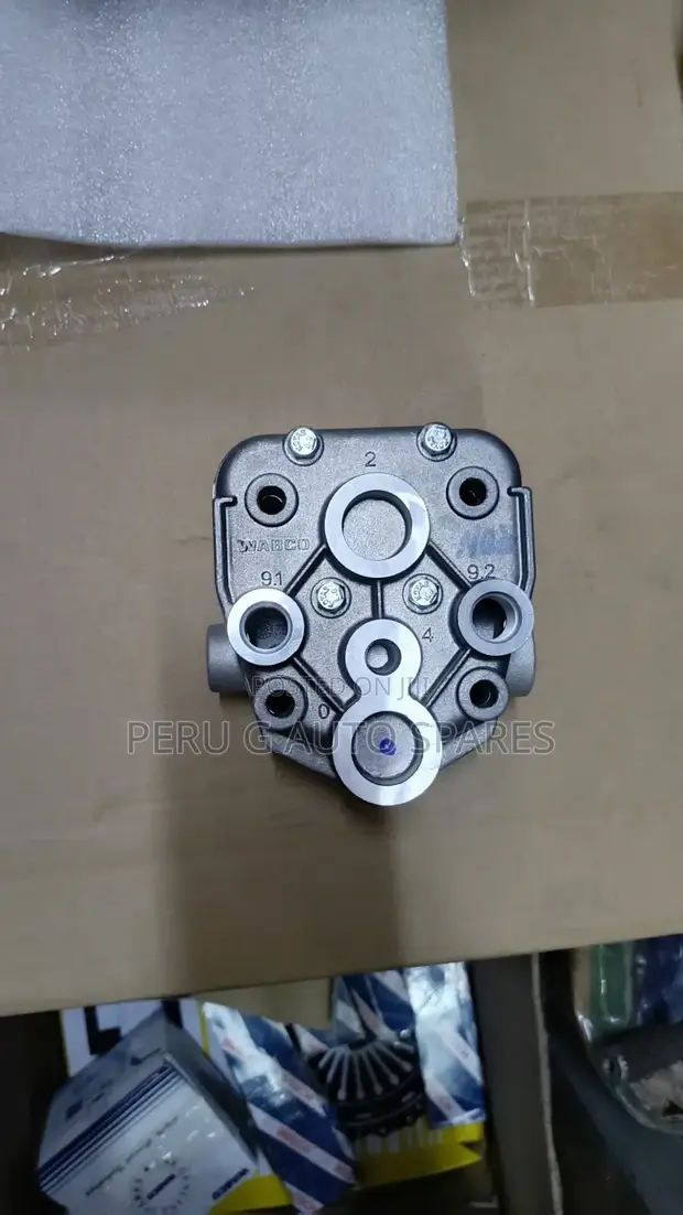 Mitsubishi Fuso Fi Compressor Head - 1