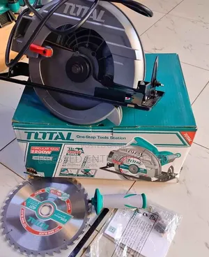 Total 2200W Circular Saw ya Umeme