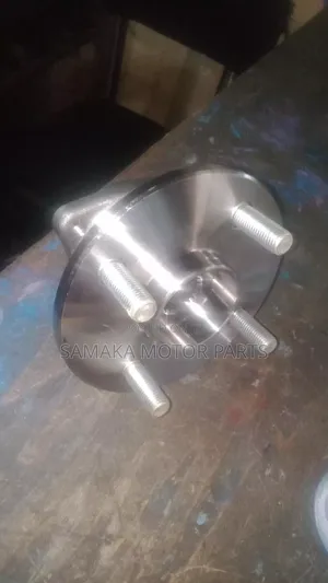 Toyota Axio 4WD Rear Wheel Hub