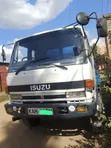 Lori la Isuzu Forward - Bluu - 2