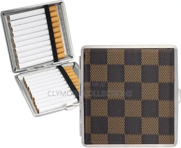 Durable 20-Capacity Pocket Cigarette Case - 1