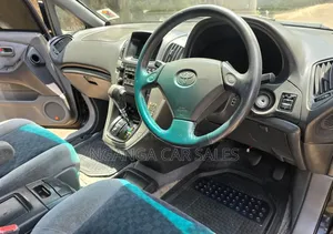 Toyota Harrier 2002 Nyeusi