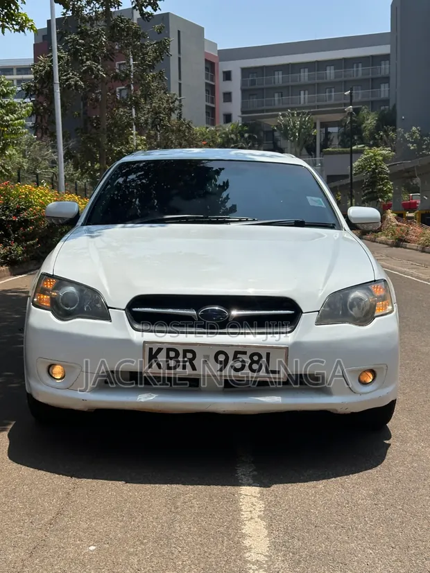 Subaru Impreza 2005 White - 1