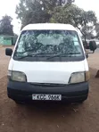 Nissan Vanette 2008 Nyeupe - 3