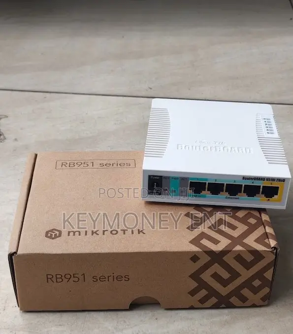 MikroTik RB951 Wireless Router 4-Port - 1