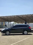 Subaru Outback 2011 Nyeusi - 5