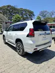 Toyota Land Cruiser Prado 2.8 2019 White - 4