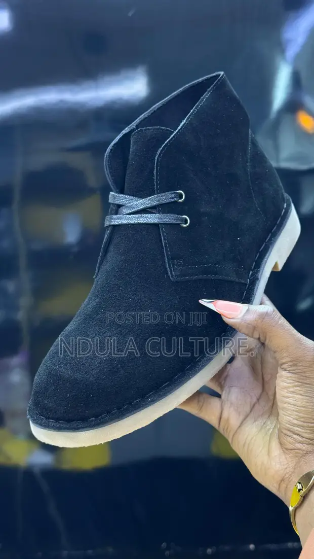 Clarks Chukka Desert Boots - 1